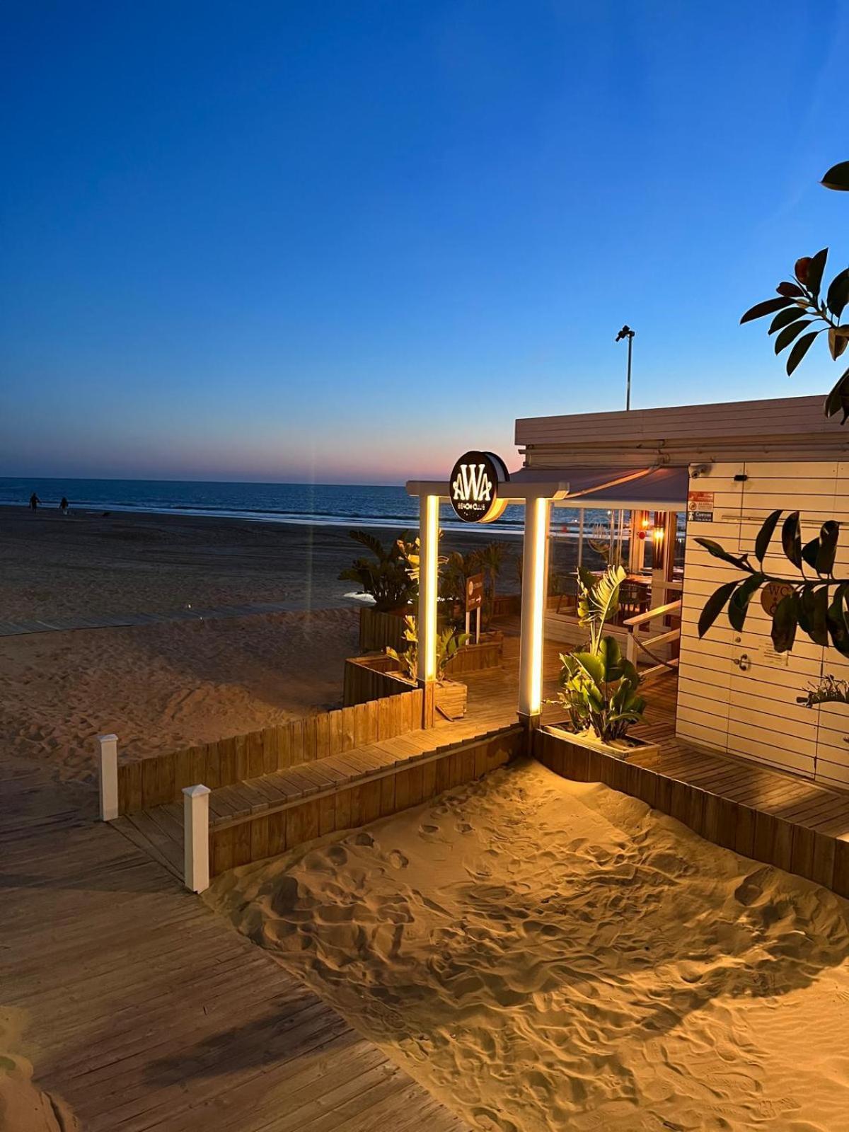 Regla Beach 150 M De La Playa Chipiona Exterior foto